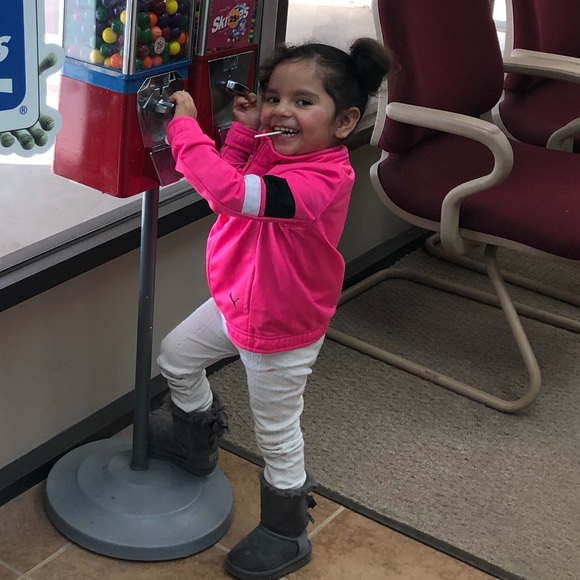 💜AVA’S CORNER IN GRANNY D’S CLOSET💜 - Picture 4 of 16